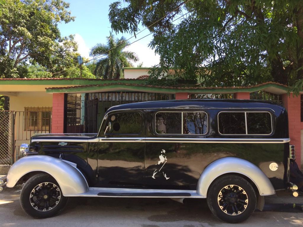 classic car rental cuba to travel araound cuba island