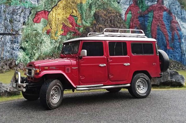 toyota 1959 classic car rental in havana