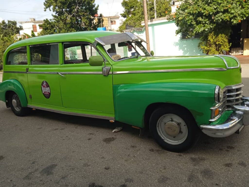 Classic Car Rental in havana: