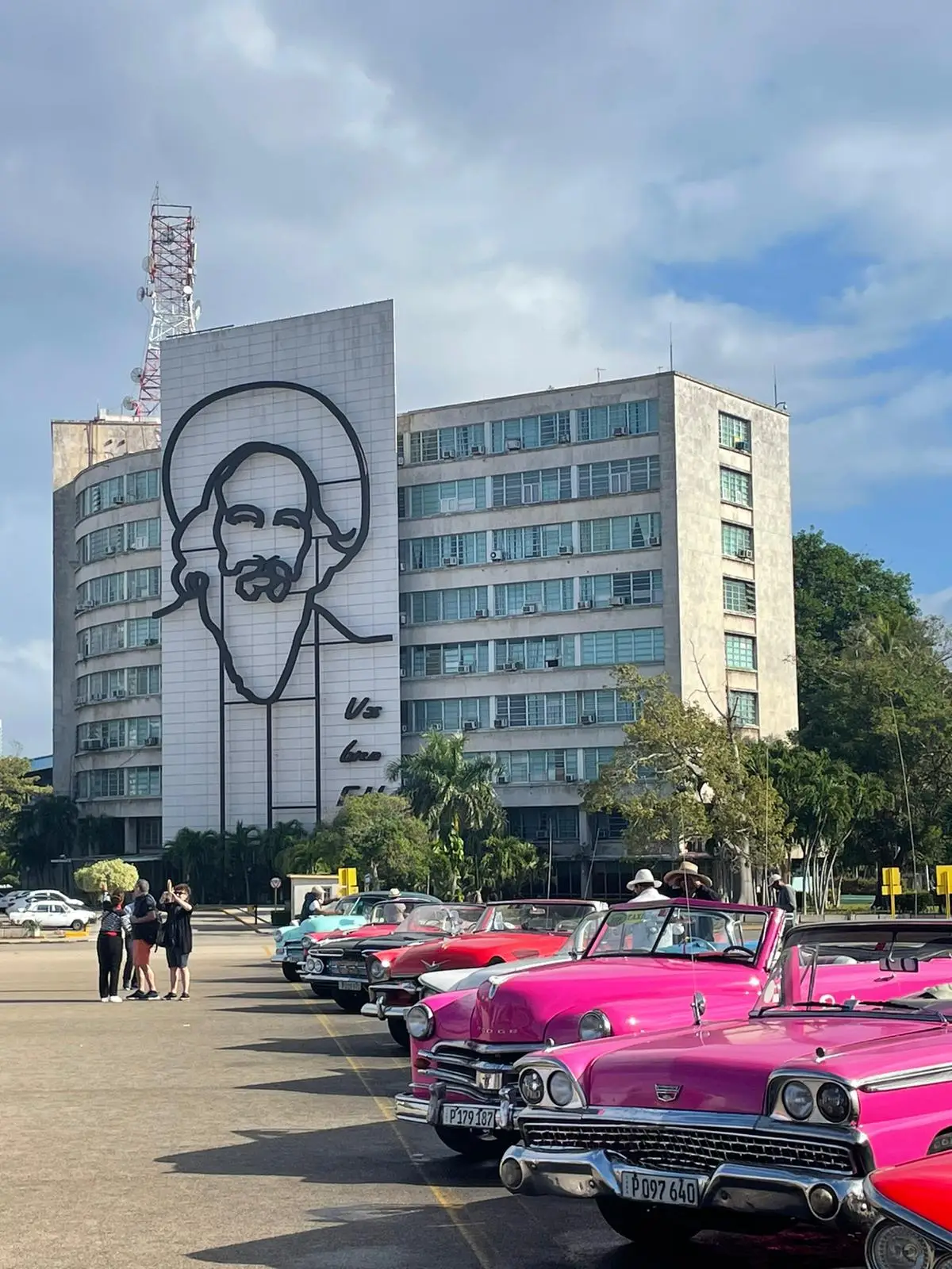 tour and excursion on classic car in cuba